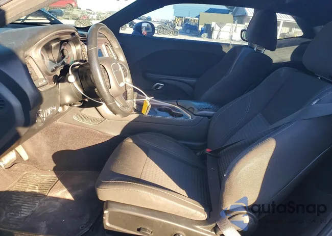 2C3CDZAG7JH171878: 95843475