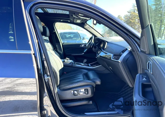 5UXCR6C00M9F08005: 75687315