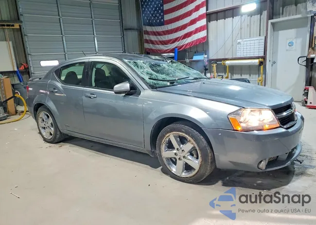 1B3CC5FV8AN122860: 73287435