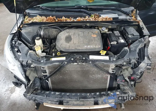 2C4RVABG8CR202698: 73861835