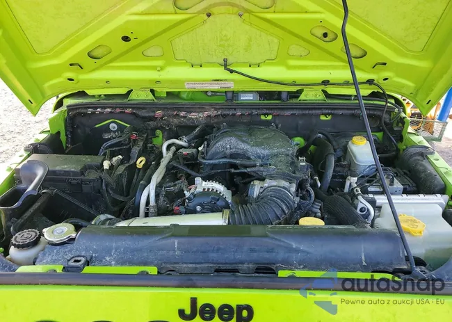 1C4BJWDG1CL246056: 75113075