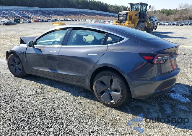 5YJ3E1EB0JF066047: 74988495