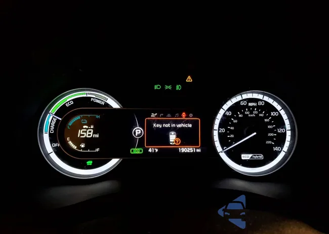 KNDCE3LC3J5156608: 75181305