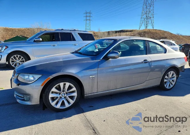 WBAKF3C51CE974610: 72875095