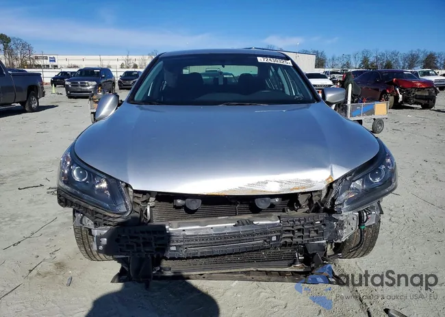 1HGCR2F30DA268659: 72430325