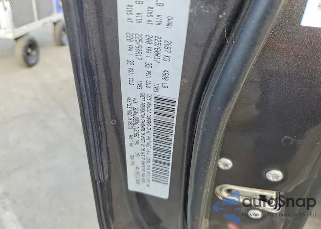 3C4NJDBB4LT131982: 74793775