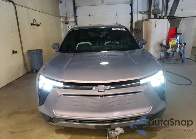 3GNKDBRJ9RS243615: 73480885