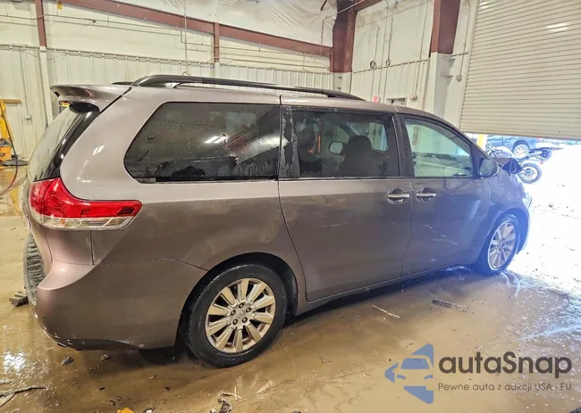 5TDDK3DC7DS053752: 98439905