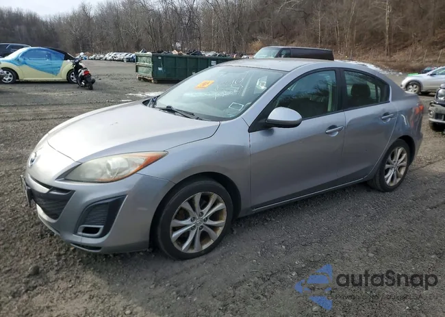 JM1BL1U6XB1376934: 97674485