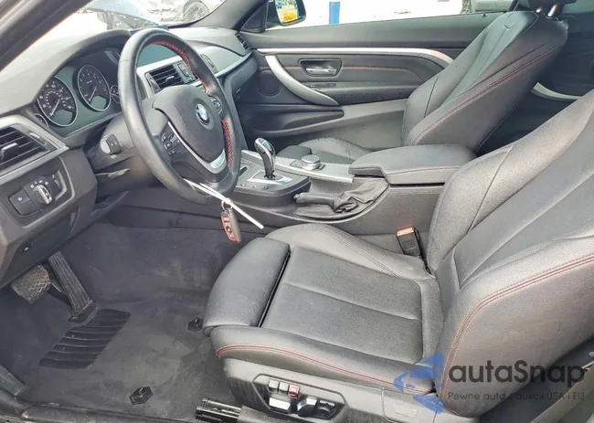 WBA4W3C55KAF93621: 73859685