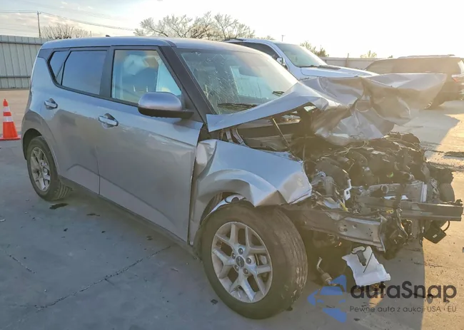 KNDJ23AU8P7883932: 98373655