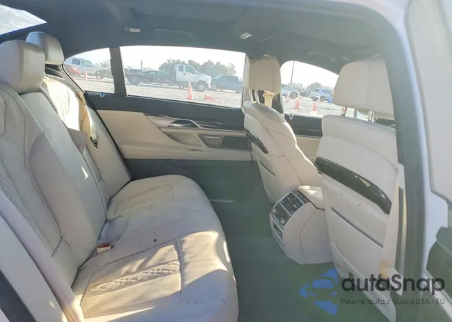 WBA7T2C07MCF88819: 74291345