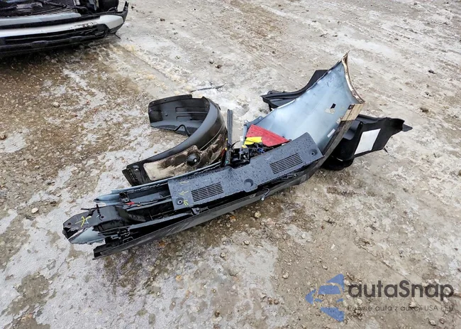 3KPF24AD2ME304599: 98960705