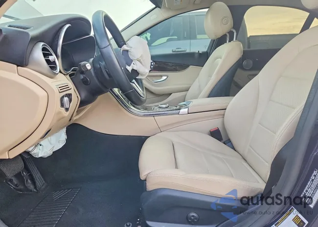 W1KWF8DB2MR631794: 73674345