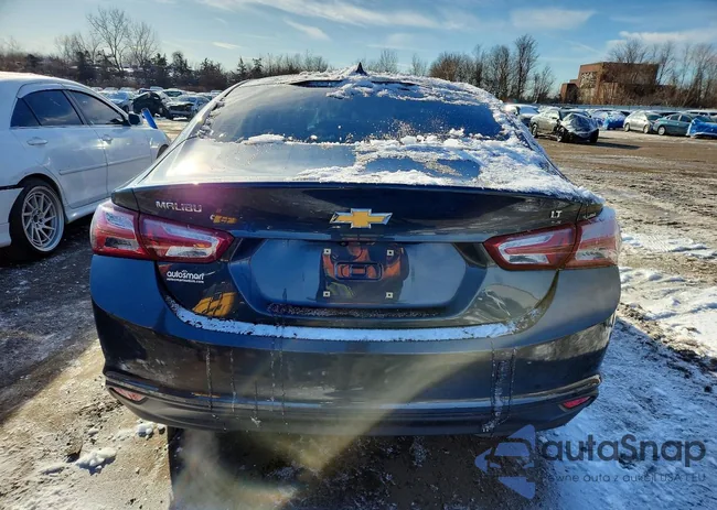 1G1ZD5ST2KF215422: 72657805