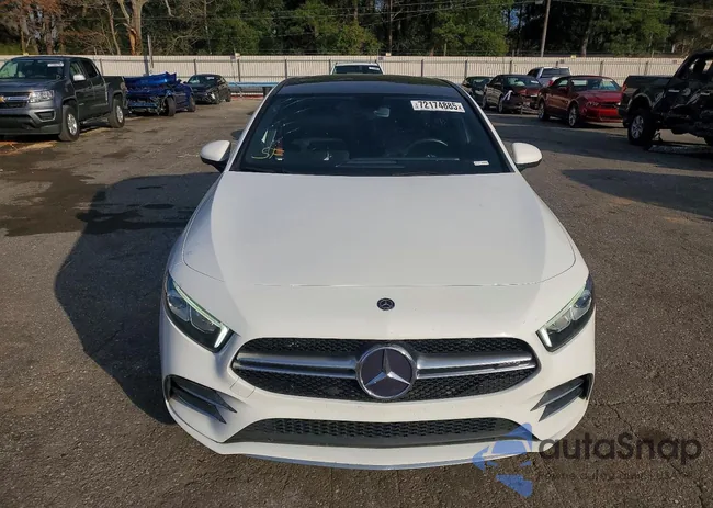 W1K3G5BB6LJ218954: 72174885