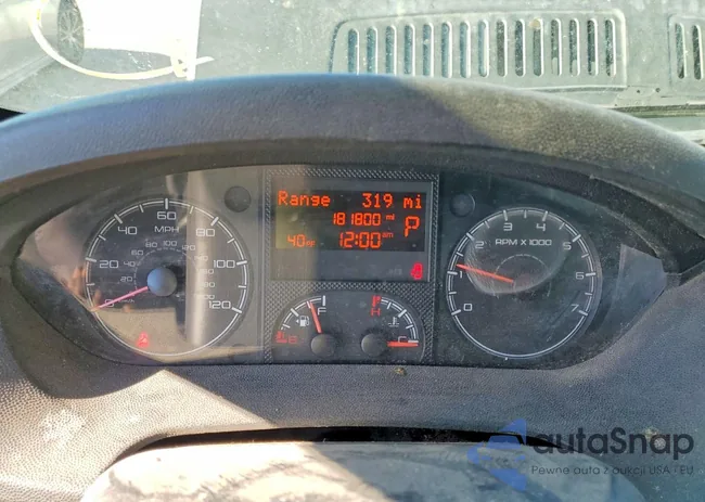 3C6TRVBG0GE104832: 77220035