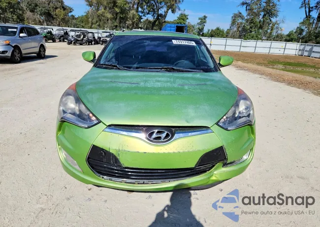 KMHTC6AD0CU068221: 74917405