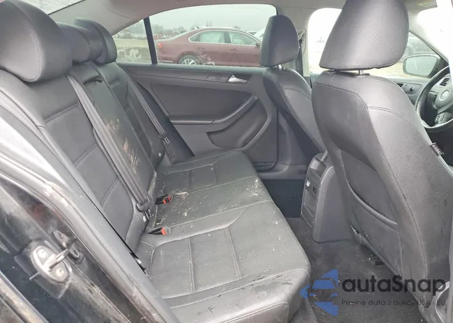 3VWDP7AJ5CM361851: 99710085