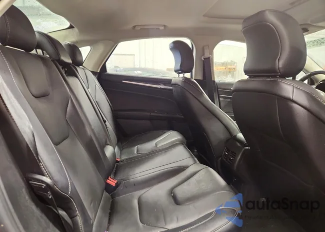 3FA6P0D99JR211509: 73748525