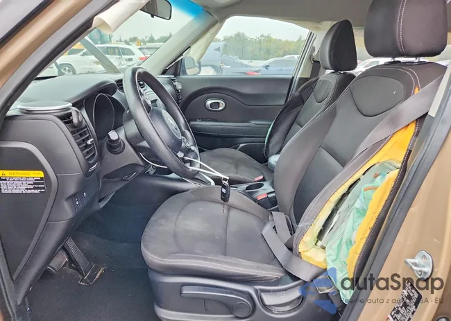 KNDJN2A24G7309084: 99247315