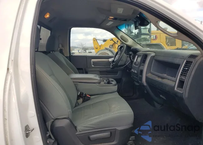 3C6JR6DT0GG156568: 99823065