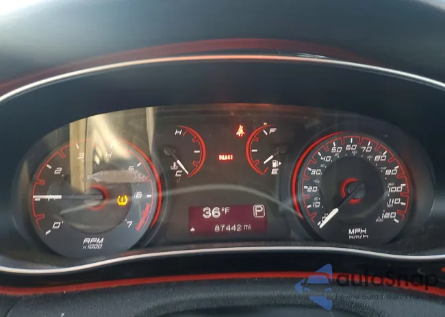 1C3CDFAA4GD555696: 98433505