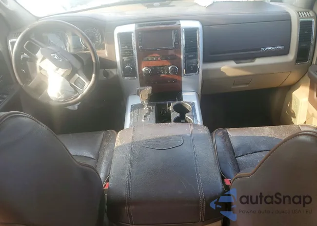 1D3HV13T49S788337: 74668355