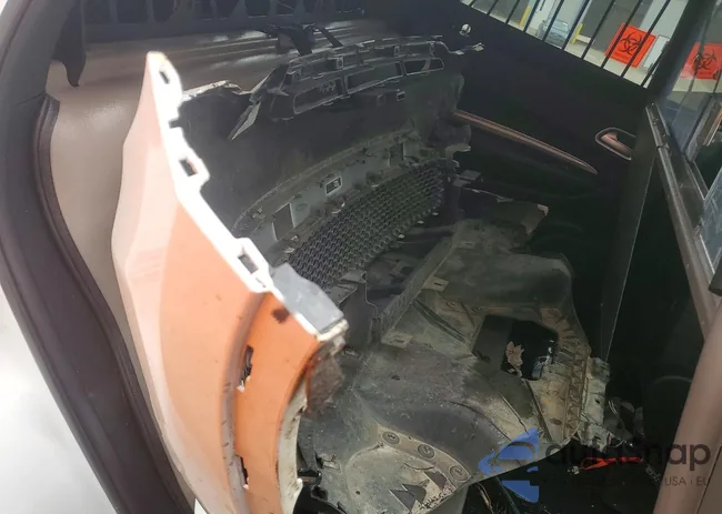 1C4SDJFT7LC309035: 72112255