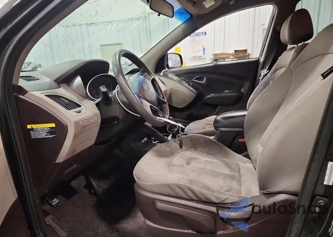 KM8JT3AF2EU890058: 73335975