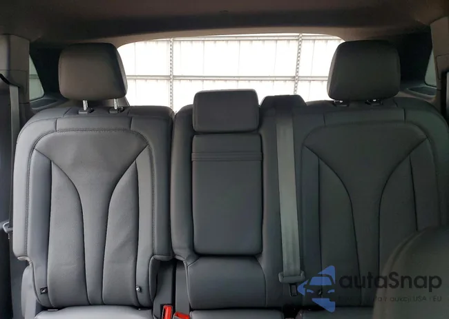 2LMPJ8KP8NBL01142: 98857165