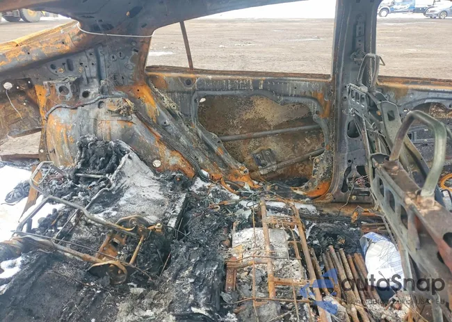 KMHC75LC9NU285627: 99632675