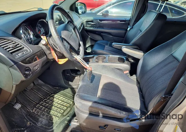 2C4RC1HG8FR656080: 74787305