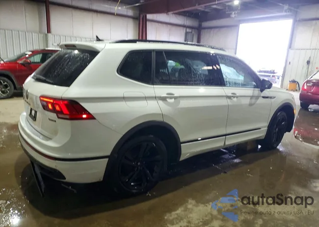 3VV8B7AX3PM013397: 73807765