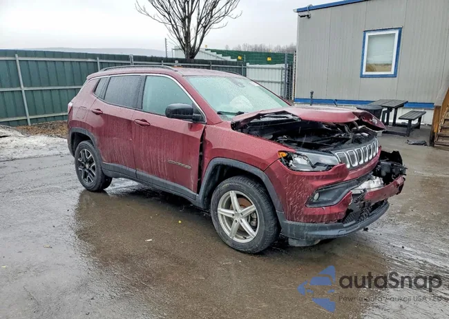 3C4NJDBB5NT126373: 98721585