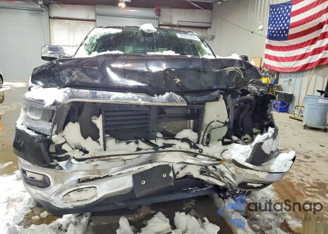 1C6SRFJT6LN153216: 98868805