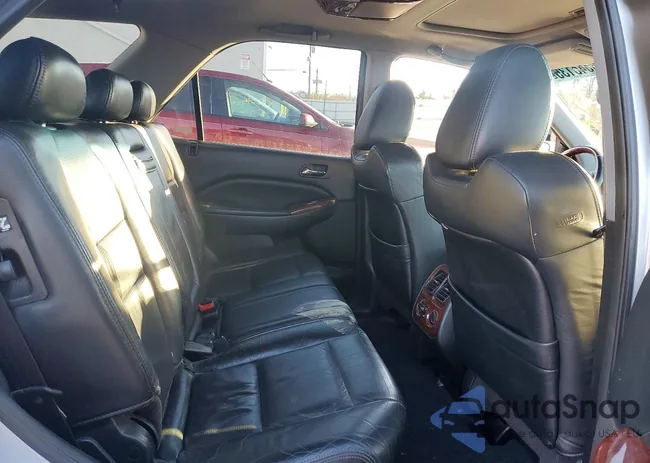 2HNYD18794H550954: 98345135