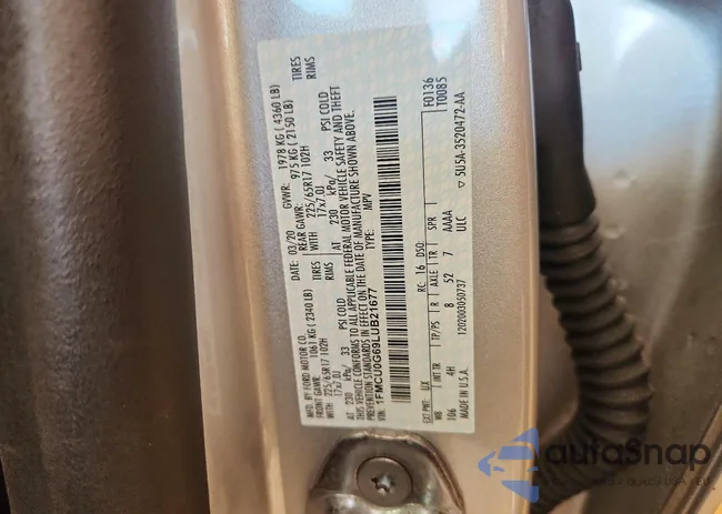 1FMCU0G69LUB21677: 74451925