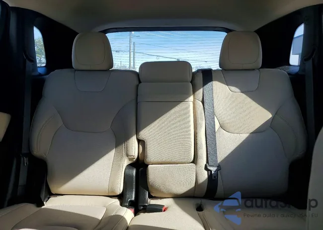 1C4PJLAB4FW684618: 73738195