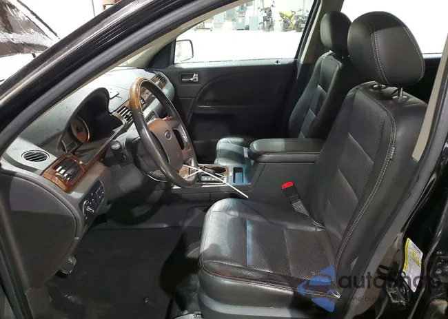 1FAHP28W38G175953: 73068995