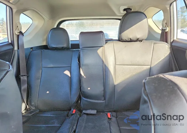 JTMBFREV9JJ218644: 73820675