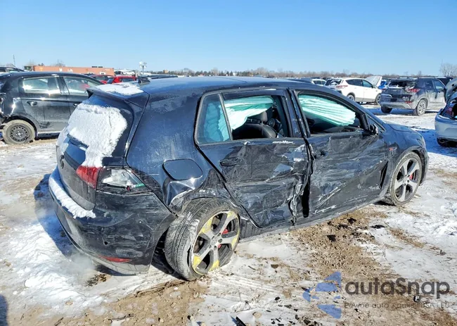 3VW447AU4HM074785: 74126035