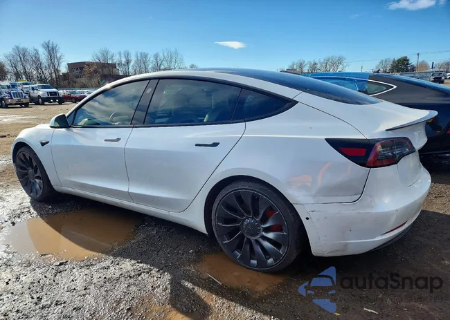 5YJ3E1EC6NF192833: 99730155