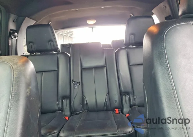 1FMJU1HT3GEF43185: 73688145