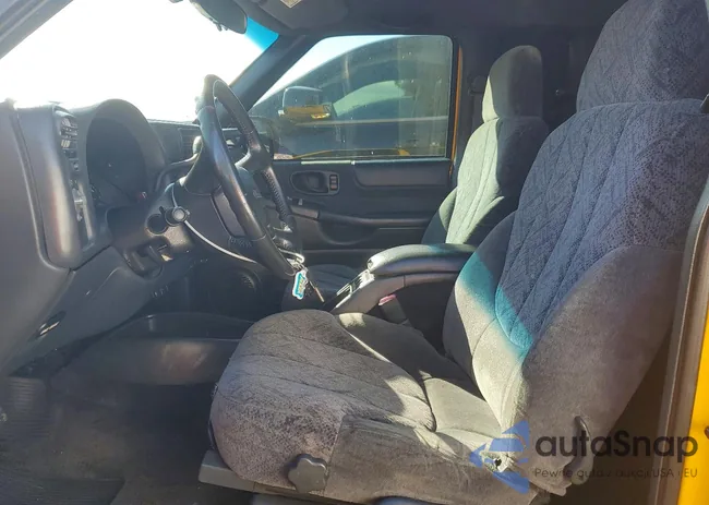 1GTCS19W728245354: 73164175