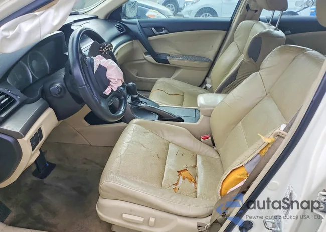 JH4CU2F68AC008466: 99579285