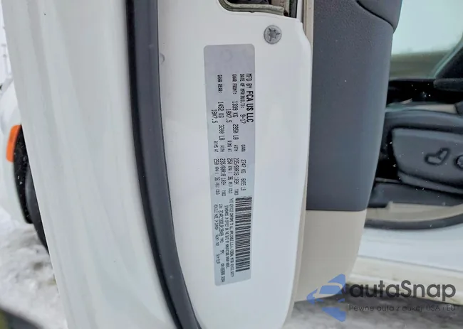 2C4RC1BG6JR128409: 74745575