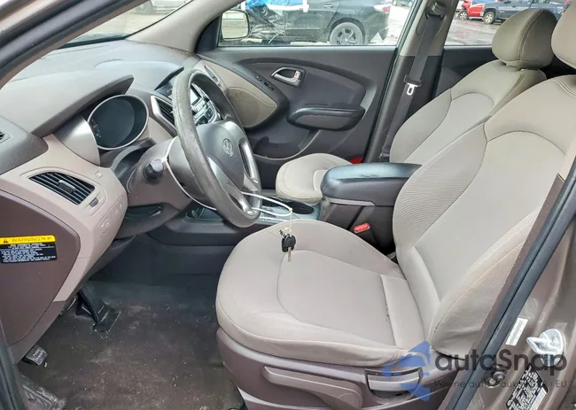 KM8JT3AB3CU489595: 72149905