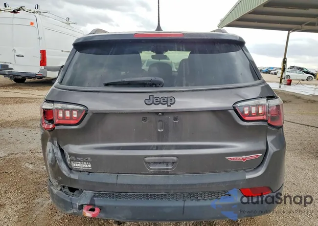 3C4NJDDB7KT723193: 99333645