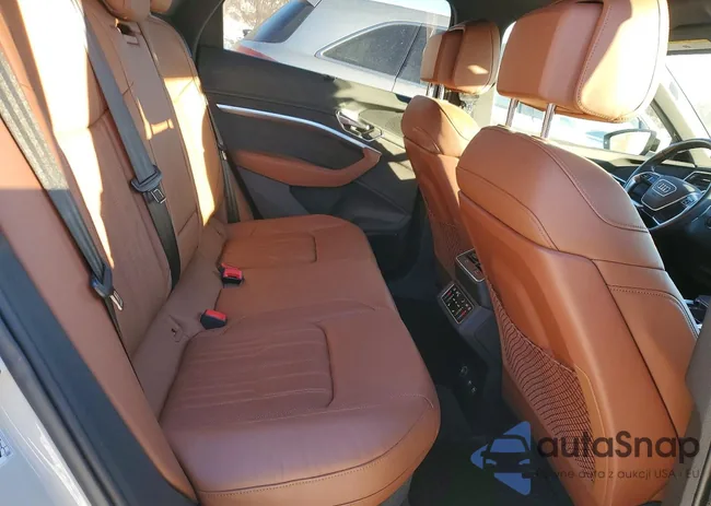 WA1VAAGE1KB014033: 75420855